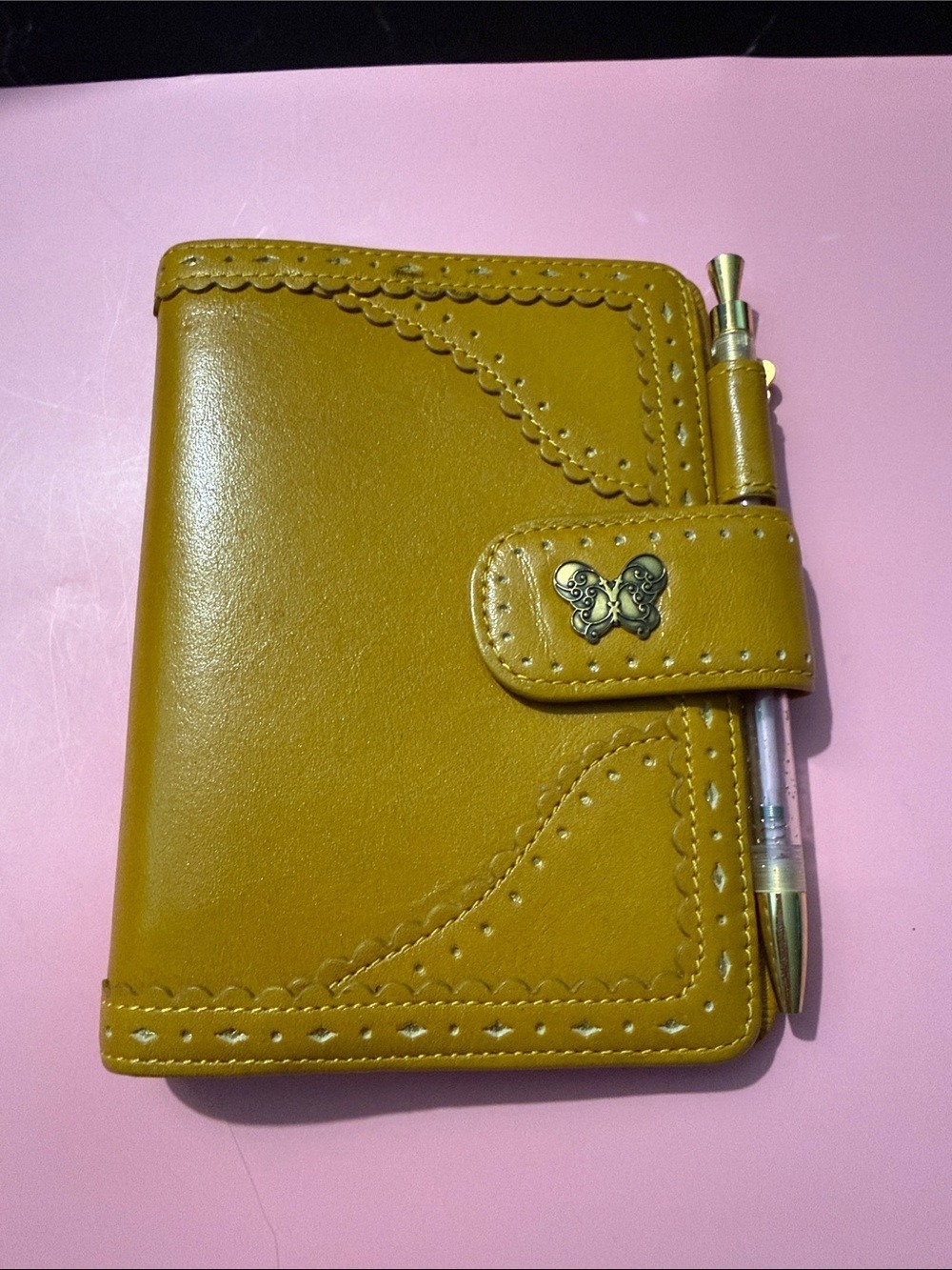 Rare Anna Sui Mustard Leather Notebook /journal cover Butterfly Snap and Pen